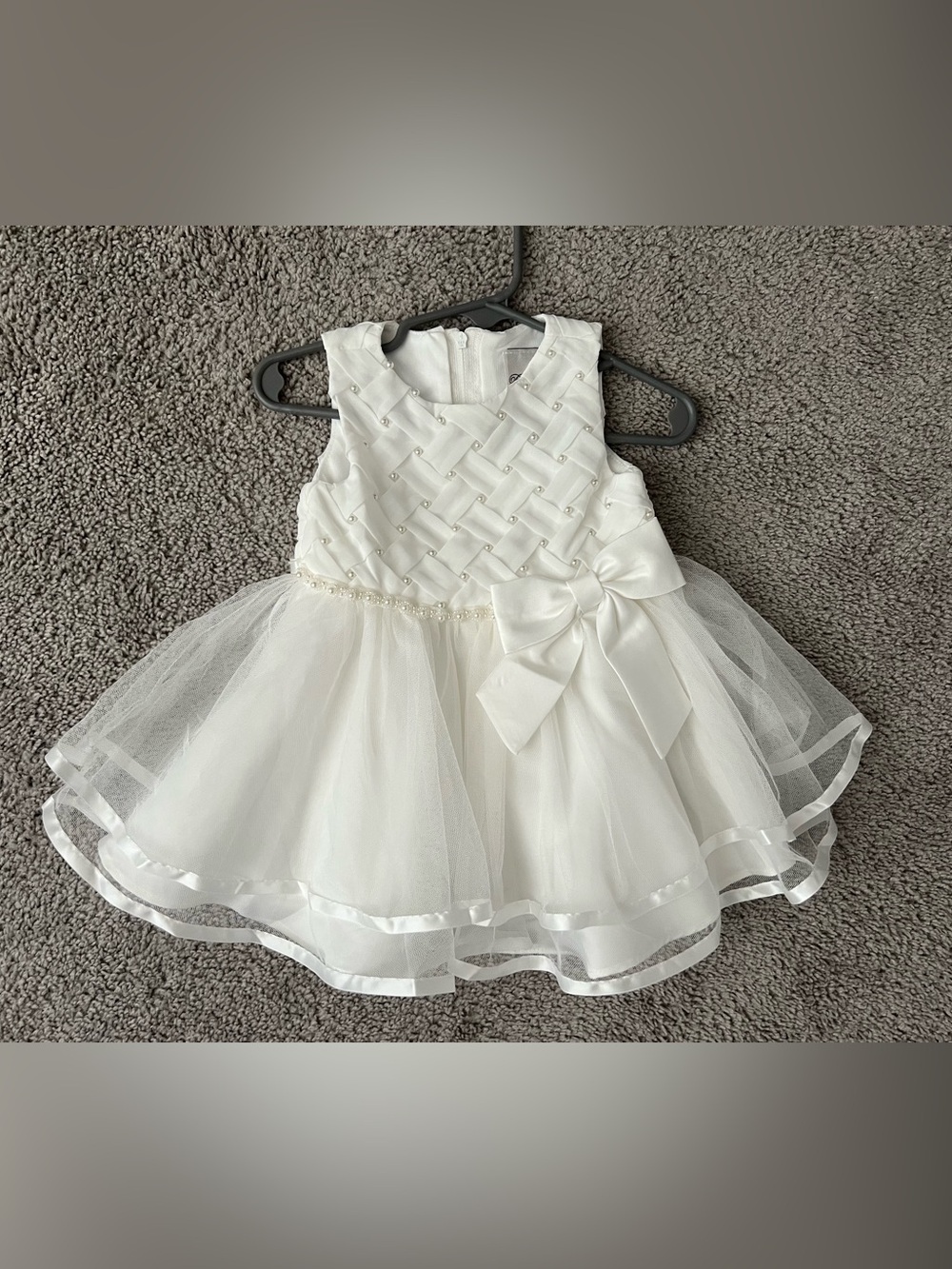 Rare Editions Baby Girls Tiered Pearl Sleeveless Dress White NWOT 6–9M - Picture 2 of 5